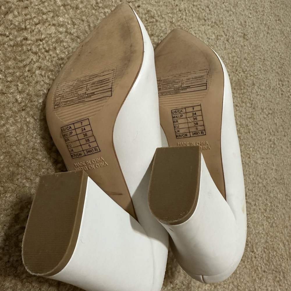 Forever 21 Slide Block Heels - Picture 4 of 6